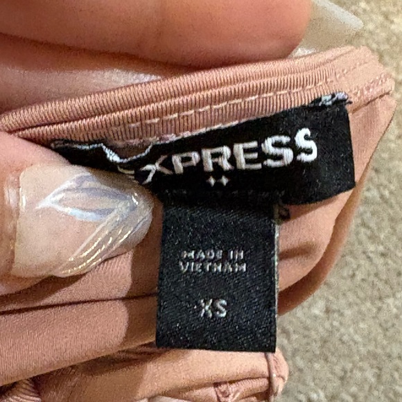 Women's Express Body Contour Pink Camisole Top size XS - Picture 4 of 7